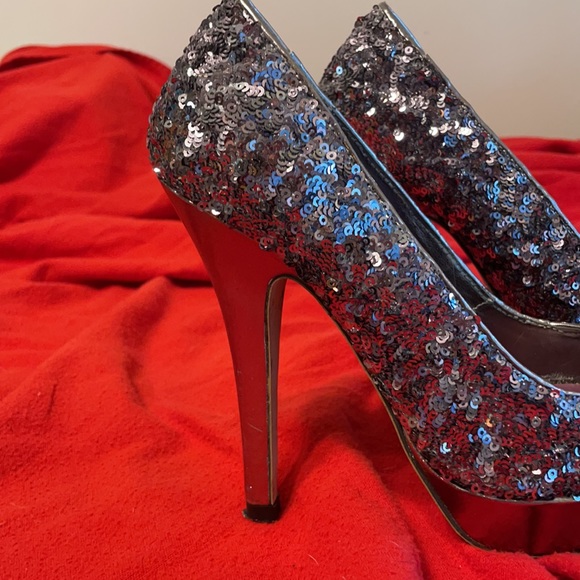 Madden Girl sequenced stilettos sz 6 - Picture 6 of 10